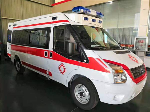 鸡泽县福特V362救护车