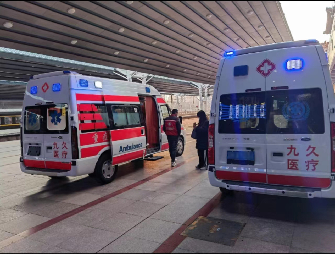 鸡泽县救护车长途转运